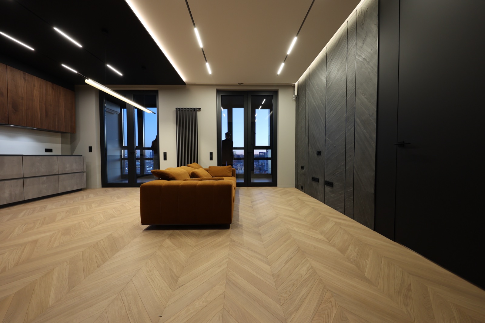 Объединённая кухня-гостиная 120 м² в ЖК Династия — проект Geometrium, ремонт Forcemontage